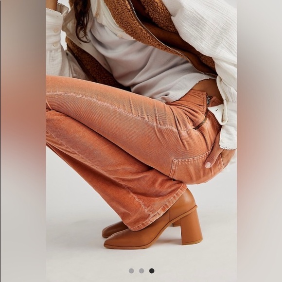 💗Free People . Jenny High-Rise Cord Slim Flare leans 26/27 - Picture 2 of 7
